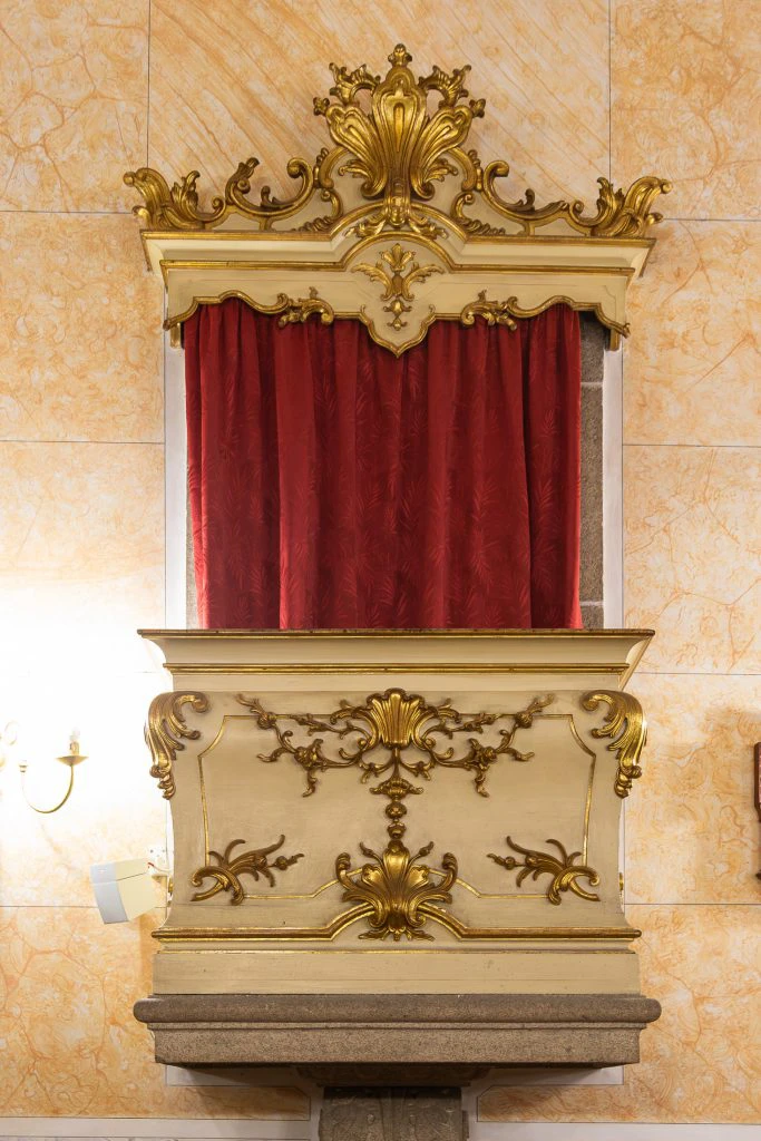 Púlpito e Via Sacra